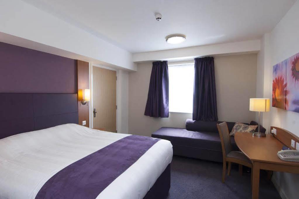 Premier Inn Watford - Croxley Green Esterno foto